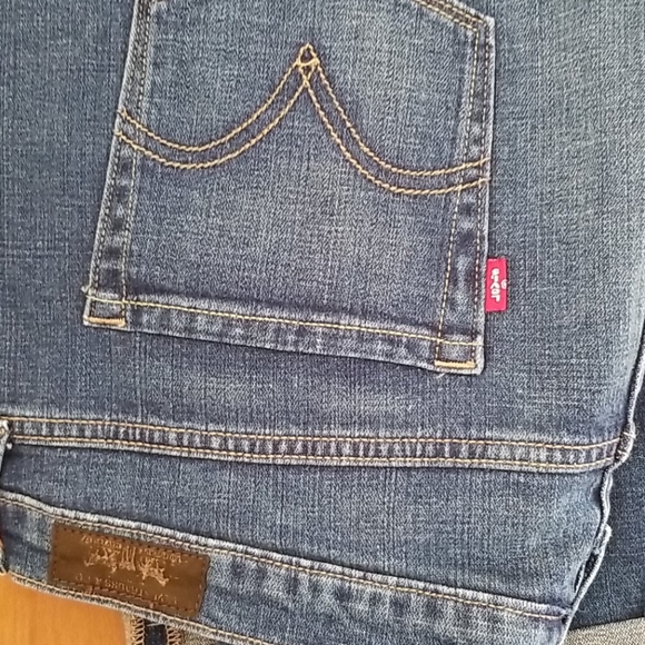 Levi's Boyfriend Jean - Picture 3 of 6